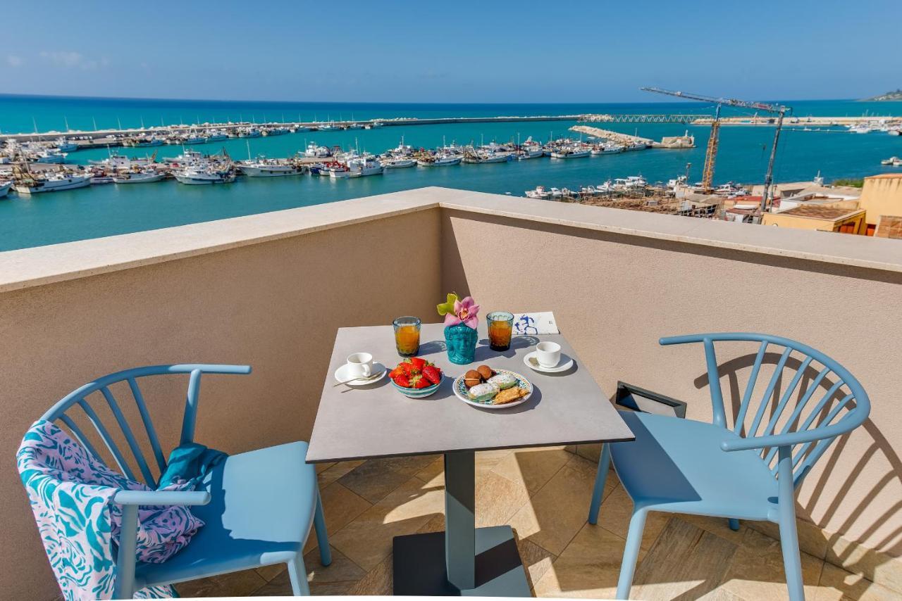 Roccaregina Hotel شاكا المظهر الخارجي الصورة
