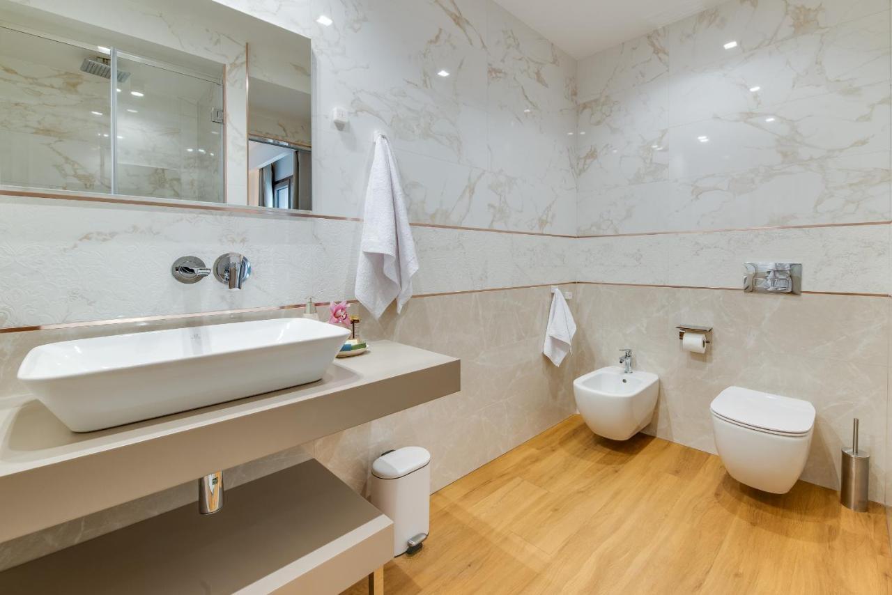 Roccaregina Hotel شاكا المظهر الخارجي الصورة