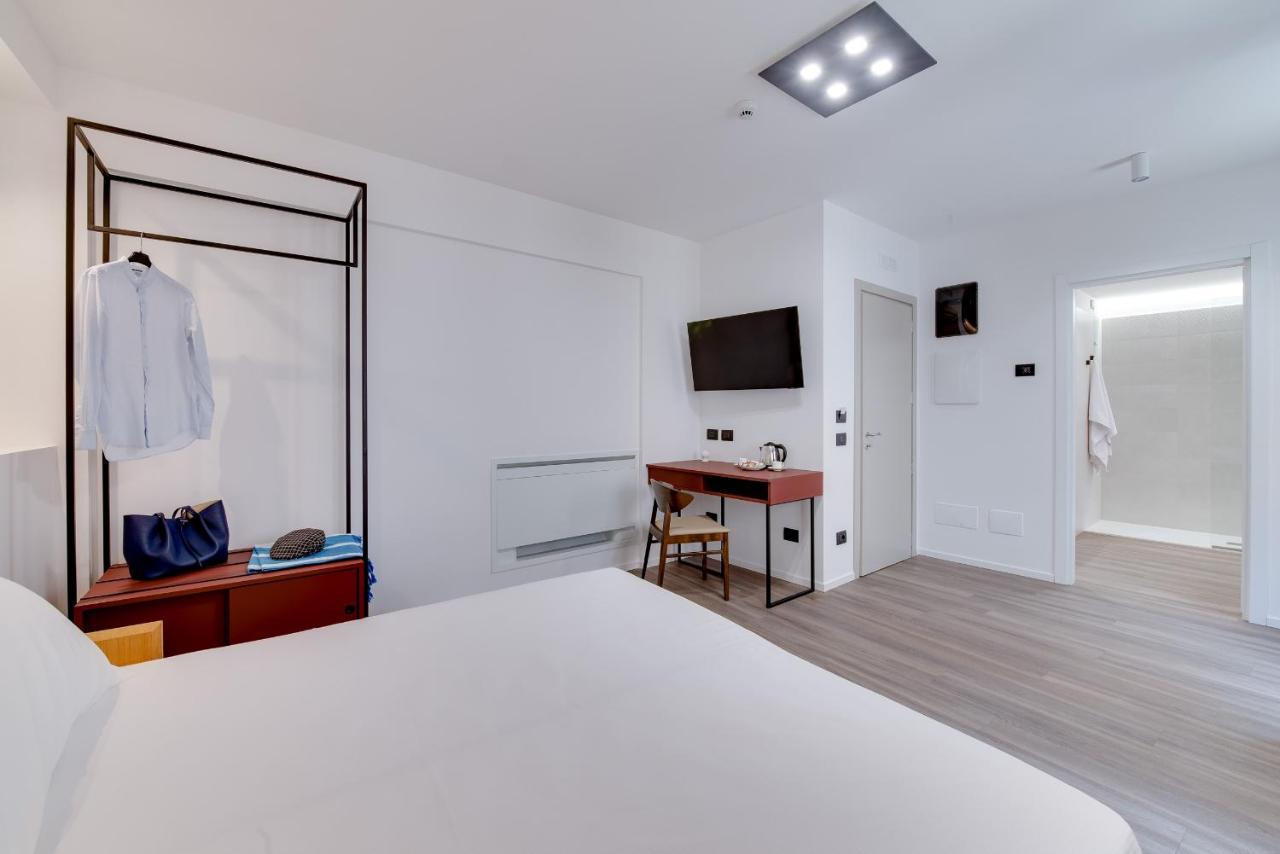 Roccaregina Hotel شاكا المظهر الخارجي الصورة