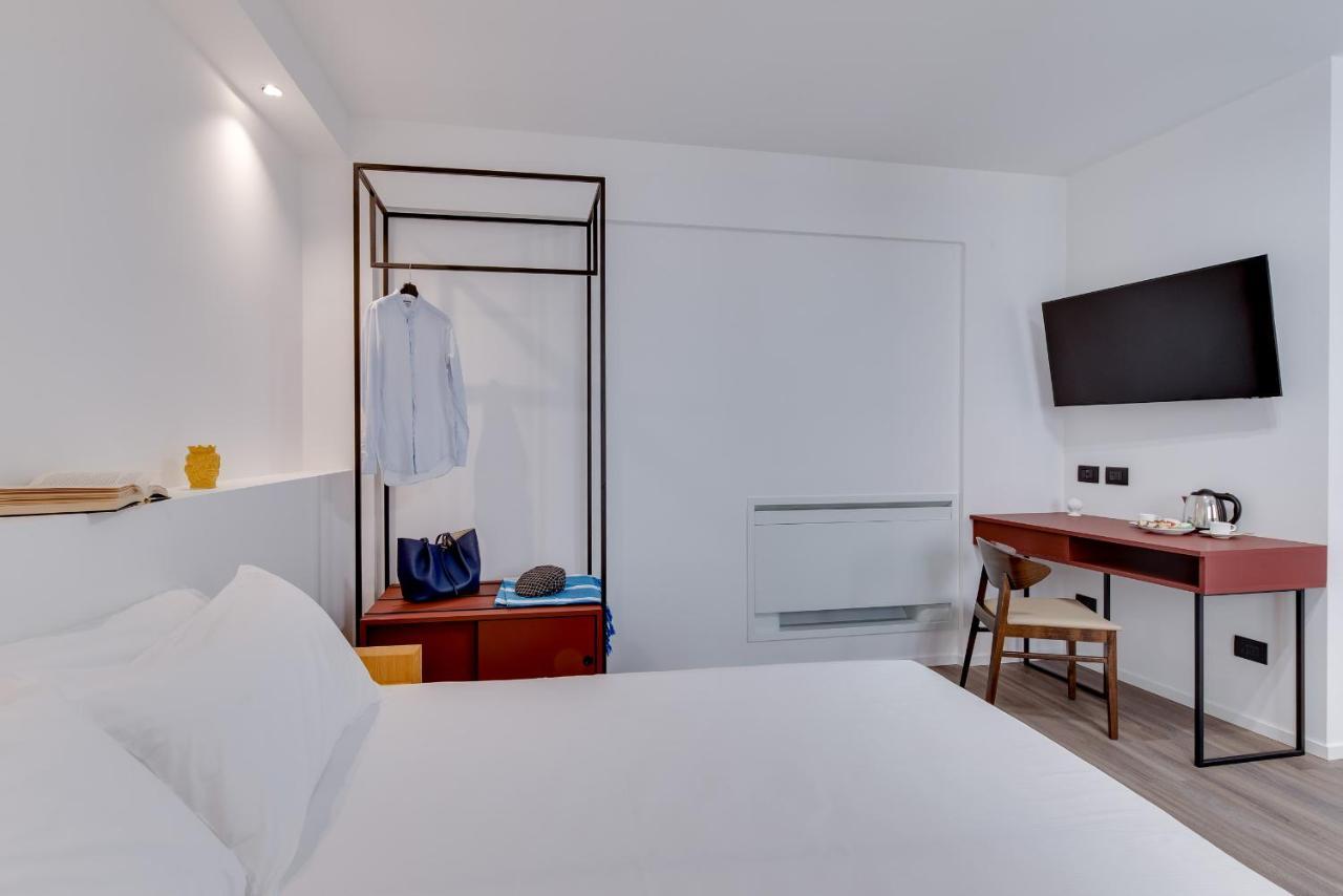 Roccaregina Hotel شاكا المظهر الخارجي الصورة