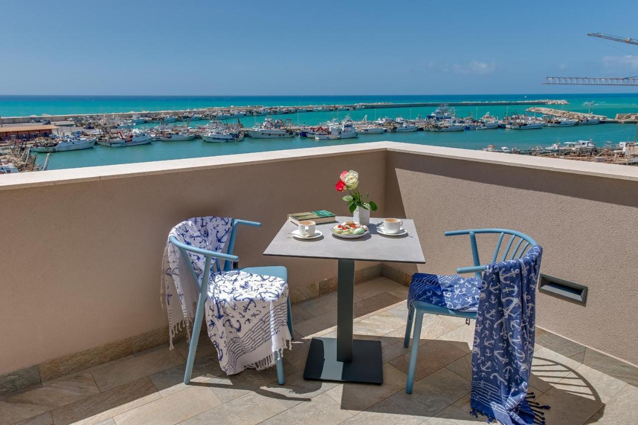 Roccaregina Hotel شاكا المظهر الخارجي الصورة