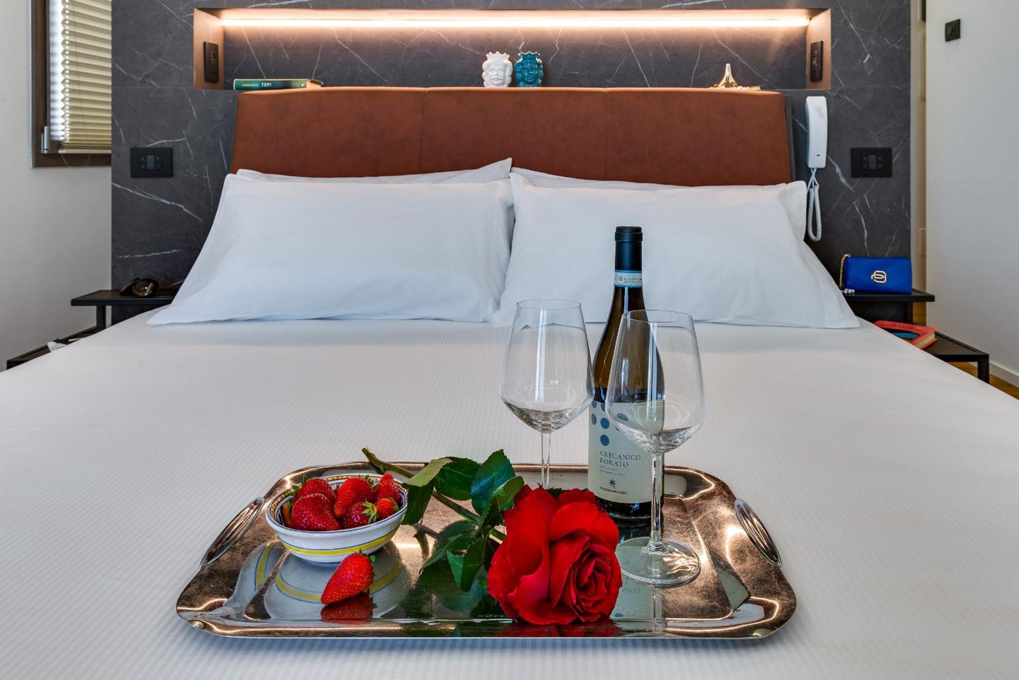 Roccaregina Hotel شاكا المظهر الخارجي الصورة